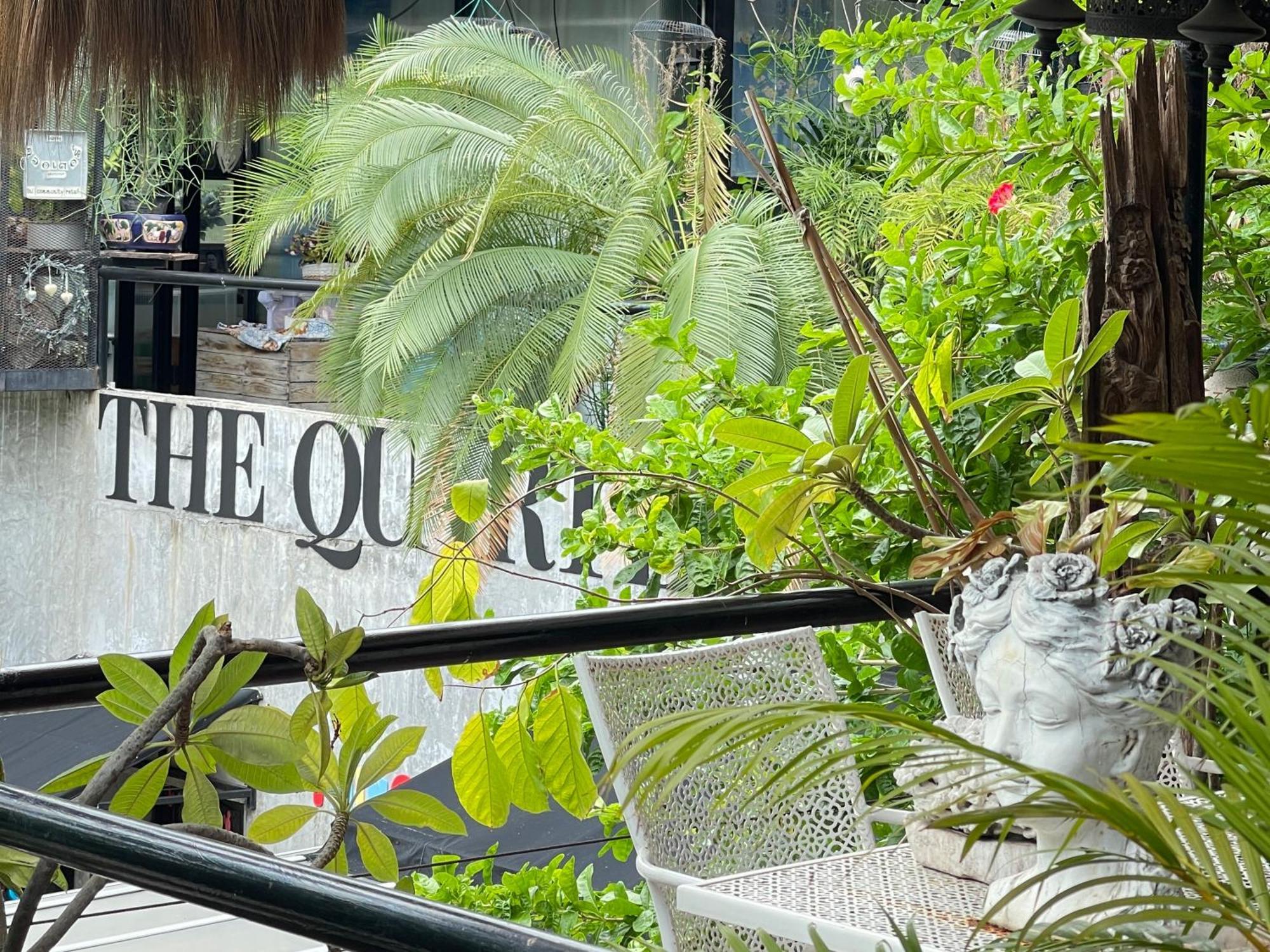 The Quarter Wutthakat Apartment Bangkok Luaran gambar